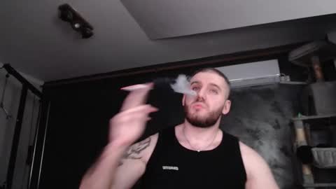 Snapshot of brad_pittfall chatting on October 17, 6:12 pm ask me online show from October 17, 6:12 pm