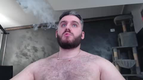 Snapshot of brad_pittfall chatting on March 11, 12:22 am ask me online show from March 11, 12:22 am