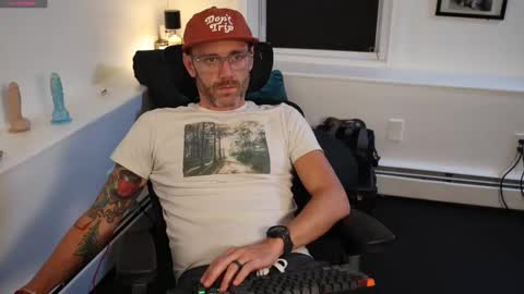 BradBronton online show from September 30, 10:46 pm