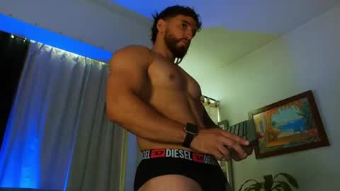 Bradley Martinez online show from July 13, 8:00 pm
