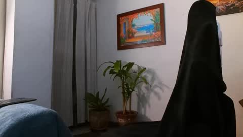 Bradley Martinez online show from February 7, 1:57 am