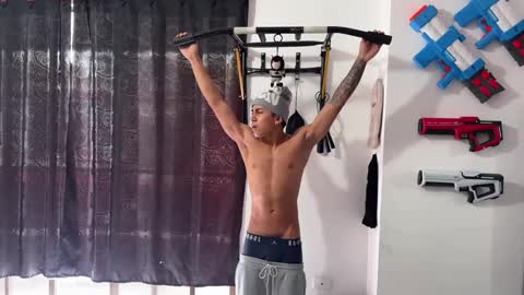 Bradley Strong online show from October 9, 4:23 pm