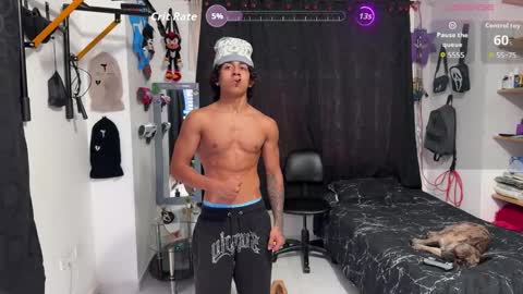 Bradley Strong online show from September 27, 8:50 pm