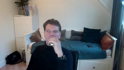 Bram online show from August 20, 6:02 am