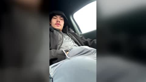 Branden online show from April 5, 6:59 pm