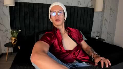 brandon_starkk online show from November 26, 11:57 am
