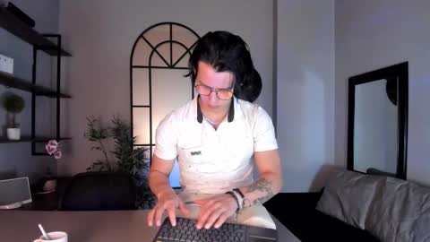 brandon_starkk online show from February 9, 12:32 pm
