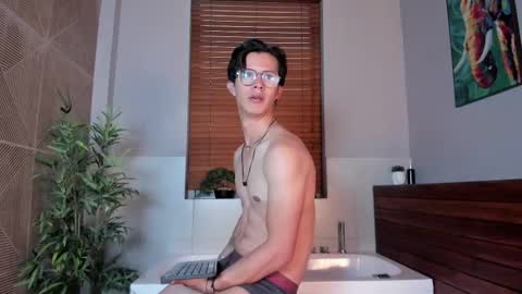 brandon_starkk online show from October 28, 12:29 pm