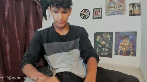 Snapshot of brandonstonexl chatting on September 17, 10:22 pm Brandon Stone online show from September 17, 10:22 pm