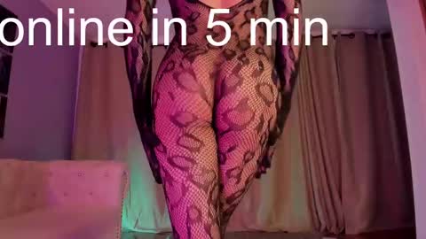 Snapshot of brann_tadzio chatting on September 24, 8:51 pm   online show from September 24, 8:51 pm
