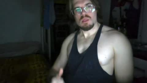 Snapshot of braveleowell chatting on October 3, 3:50 pm braveleowell online show from October 3, 3:50 pm