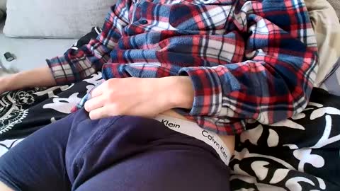 breezydicks online show from April 14, 5:23 pm