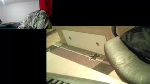 Snapshot of bremer64 chatting on February 1, 5:26 pm bremer64 online show from February 1, 5:26 pm