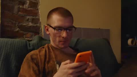 Brenden online show from April 2, 11:56 pm