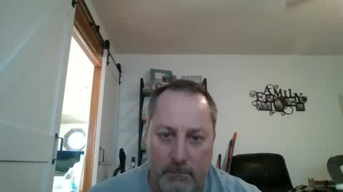 Snapshot of brettsky chatting on March 7, 9:38 pm hey online show from March 7, 9:38 pm