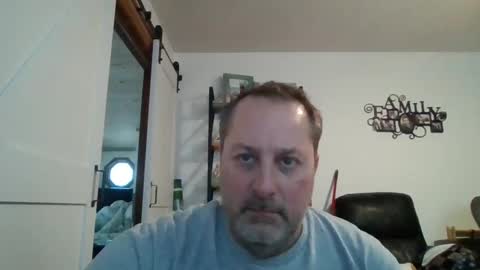 Snapshot of brettsky chatting on February 11, 1:20 pm hey online show from February 11, 1:20 pm