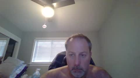 hey online show from May 22, 8:25 pm