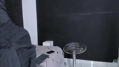 brock_hurn online show from October 6, 10:03 pm