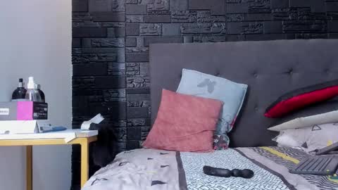 brock_hurn online show from November 7, 10:46 pm