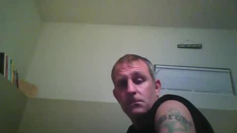 Snapshot of brodyb545755 chatting on September 13, 3:40 am brodyb545755 online show from September 13, 3:40 am