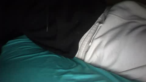 brokeboy421 online show from March 10, 12:18 am