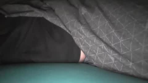 brokeboy421 online show from December 15, 3:02 am