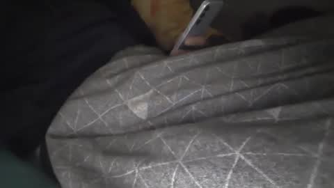 brokeboy421 online show from December 10, 10:27 pm