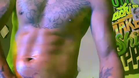 Snapshot of browndickchris chatting on October 26, 9:39 pm browndickchris online show from October 26, 9:39 pm