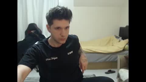 brownhaiir online show from April 28, 7:40 pm