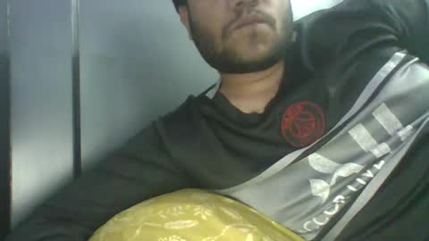 Snapshot of brownhunk698 chatting on February 24, 12:26 pm brownhunk698 online show from February 24, 12:26 pm