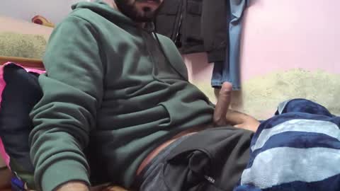 Snapshot of brownie_cake chatting on January 31, 6:47 pm brownie_cake online show from January 31, 6:47 pm