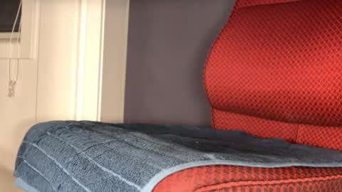 Brsrkr online show from December 4, 3:52 pm