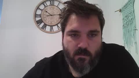 Bruce Wayne online show from November 17, 9:12 am