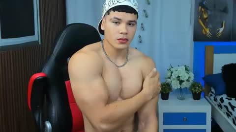 Snapshot of bruno_coleman chatting on September 15, 9:43 am Bruno coleman online show from September 15, 9:43 am