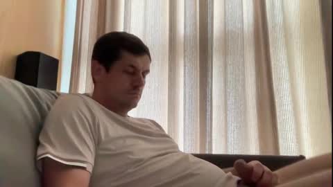 guyinheels online show from January 12, 8:57 pm