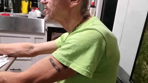 Steve... aka SkinnieDippin aka TimberTramp online show from September 19, 7:42 am