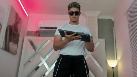 BRYAN online show from August 1, 4:11 am