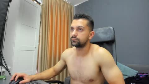 BryceReign online show from April 1, 1:41 pm