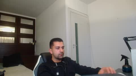 BryceReign online show from April 6, 4:46 am