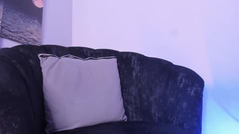 Bryxon  online show from September 30, 4:10 pm