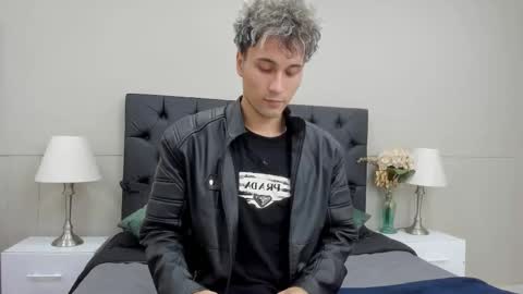 Buddy Whitte online show from September 22, 11:54 am