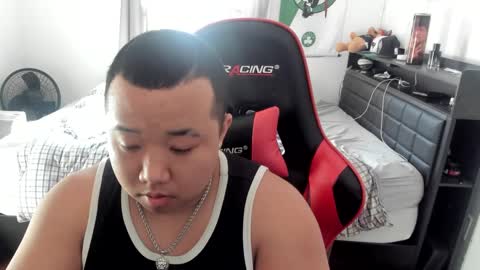 buffsexyman24 online show from February 24, 8:47 pm