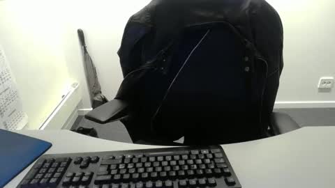 buggemann online show from December 15, 6:54 am