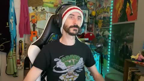 Built This Pool online show from December 17, 4:42 am