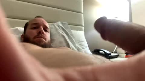 Snapshot of bunkdidlun chatting on December 10, 6:44 am bunkdidlun online show from December 10, 6:44 am