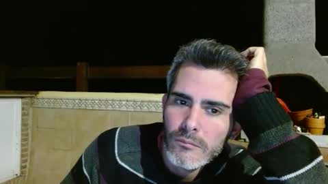 Collin Farrel online show from February 6, 7:07 pm
