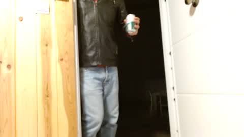 Collin Farrel online show from February 9, 8:45 pm