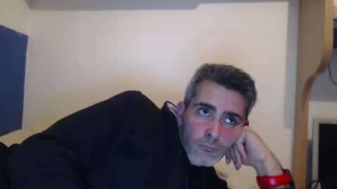 Collin Farrel online show from December 31, 10:23 pm