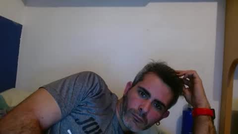 Collin Farrel online show from February 27, 6:31 pm