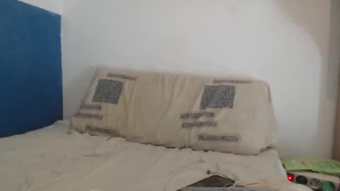 Collin Farrel online show from December 2, 12:05 pm